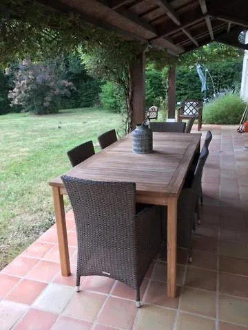 Gite De Merugat Valeilles 0*,  France
